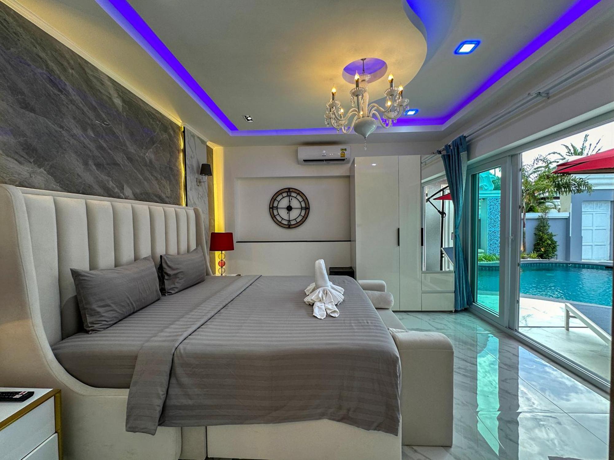 View Talay Pool 67, Beach, Pattaya * Jomtien Beach